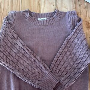 Polagram Dusty Purple Ruffle Shoulder/Cable Sleeve sweater in Size L